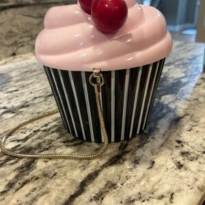 Kate Spade 2015 Cupcake Mongolia Bakery